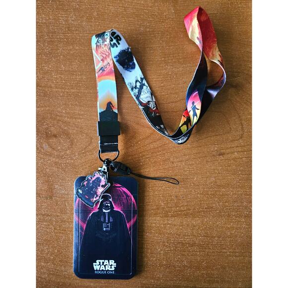Star Wars Darth Vader Lanyard + Badge High-Quality Accessory Geek Gift Idea - Picture 1 of 6